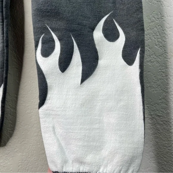 Fruit of the Loom Painted Grey Sweatpants, Men’s Small - Picture 3 of 6